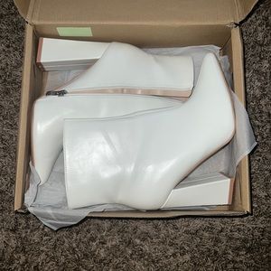 White booties🤍